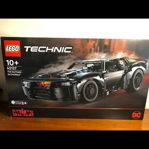 LEGO Technic: The Batman - Batmobile - NISB - 42127